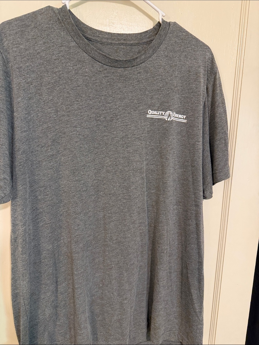 Men’s Gray Short-Sleeve Crew Neck T-Shirt